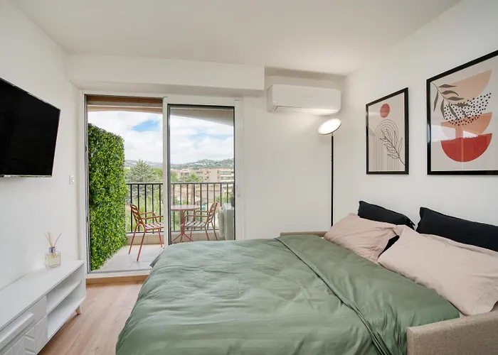 Luxueux Piscine Sainte-Maxime